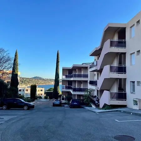 Proche De La Plage, A 12 Min A Pied Du Port, Place De Parking Apartamento Bandol